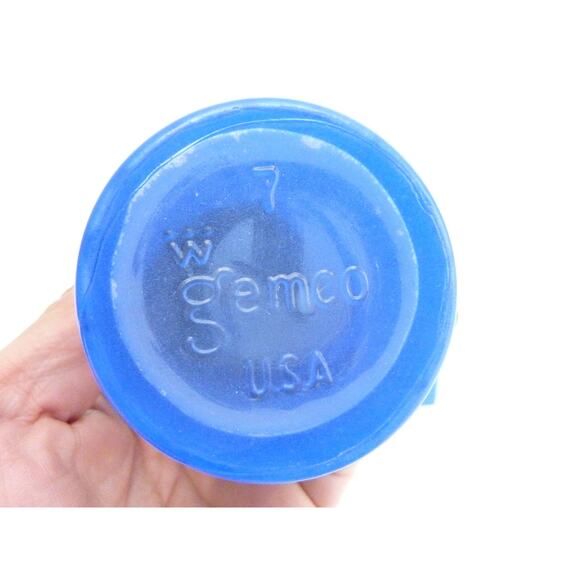 Vintage Painted Blue Green Glass Salt & Pepper Shaker Gemco - Picture 3 of 4